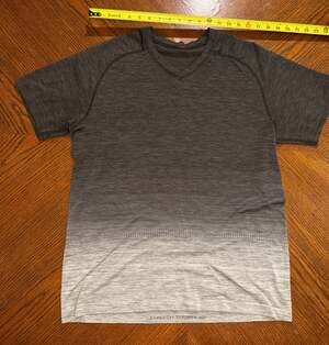 Lululemon Metal Vent Tech V-Neck 2.0 Ombre Fade Shirt